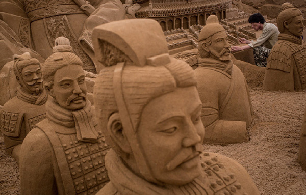 مجسمه های شنی و میراث چین